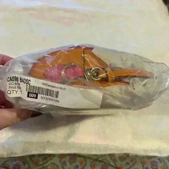 Coach Kia Circle Bag In Colorblock - Picture 8 of 9